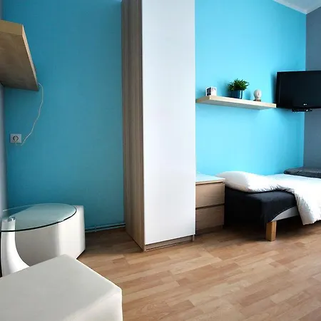 Rainbow 3 Apartament *