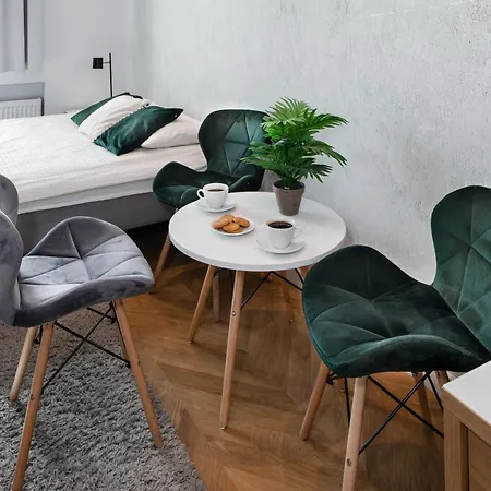 Apartament Rainbow 3 *