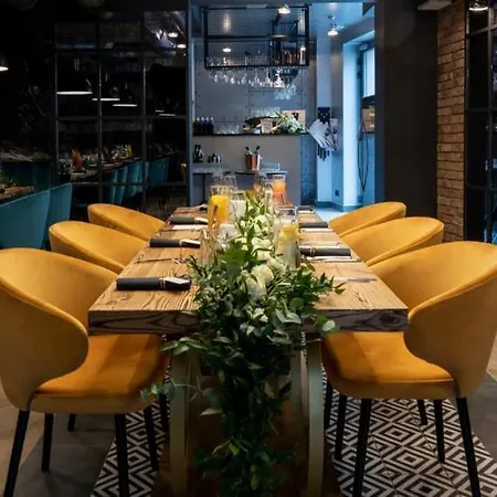 Rainbow 3 Apartament *