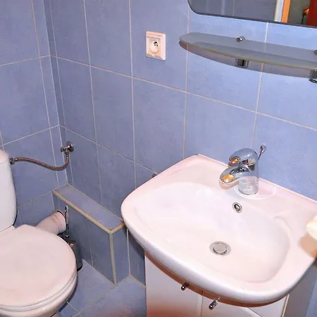 Rainbow 3 Apartment *