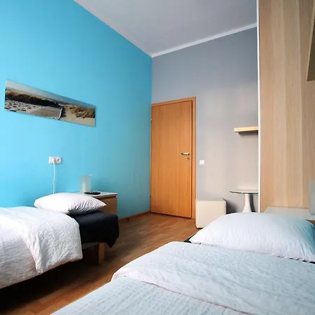 Rainbow 3 Apartment