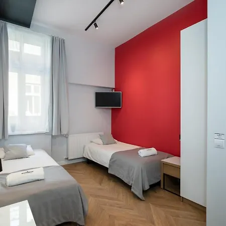Rainbow 3 Apartment